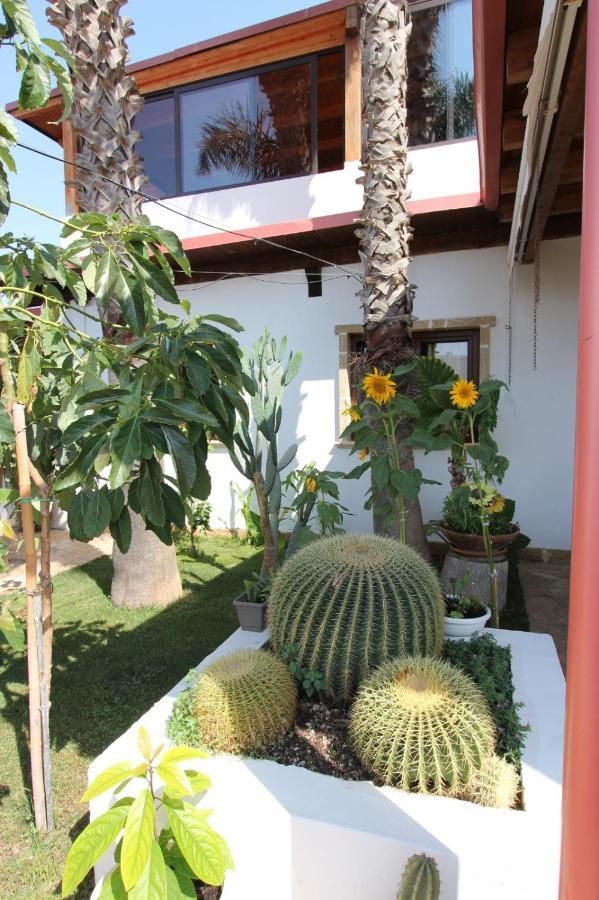 بورتو سيساريو Villa Raggio Di Sole Parcheggio Privato المظهر الخارجي الصورة