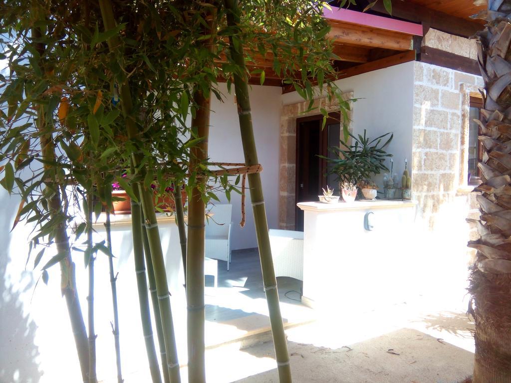 بورتو سيساريو Villa Raggio Di Sole Parcheggio Privato المظهر الخارجي الصورة