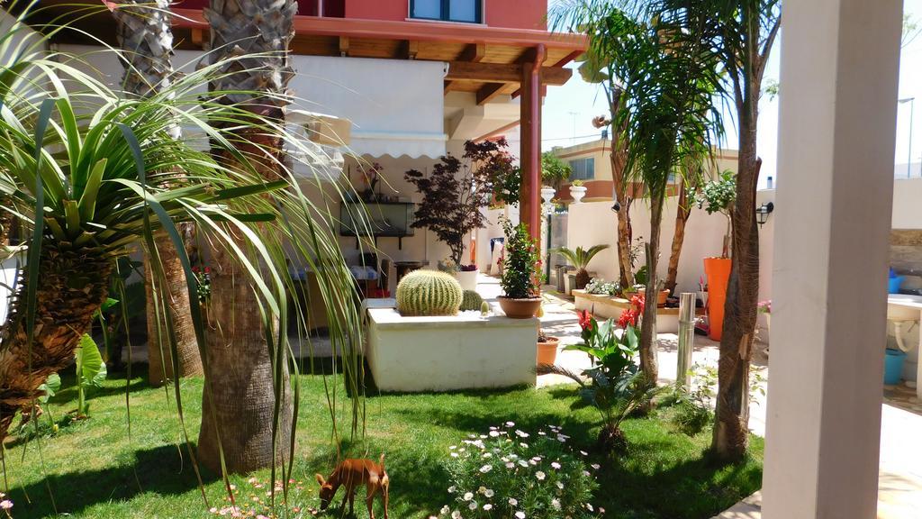 بورتو سيساريو Villa Raggio Di Sole Parcheggio Privato المظهر الخارجي الصورة
