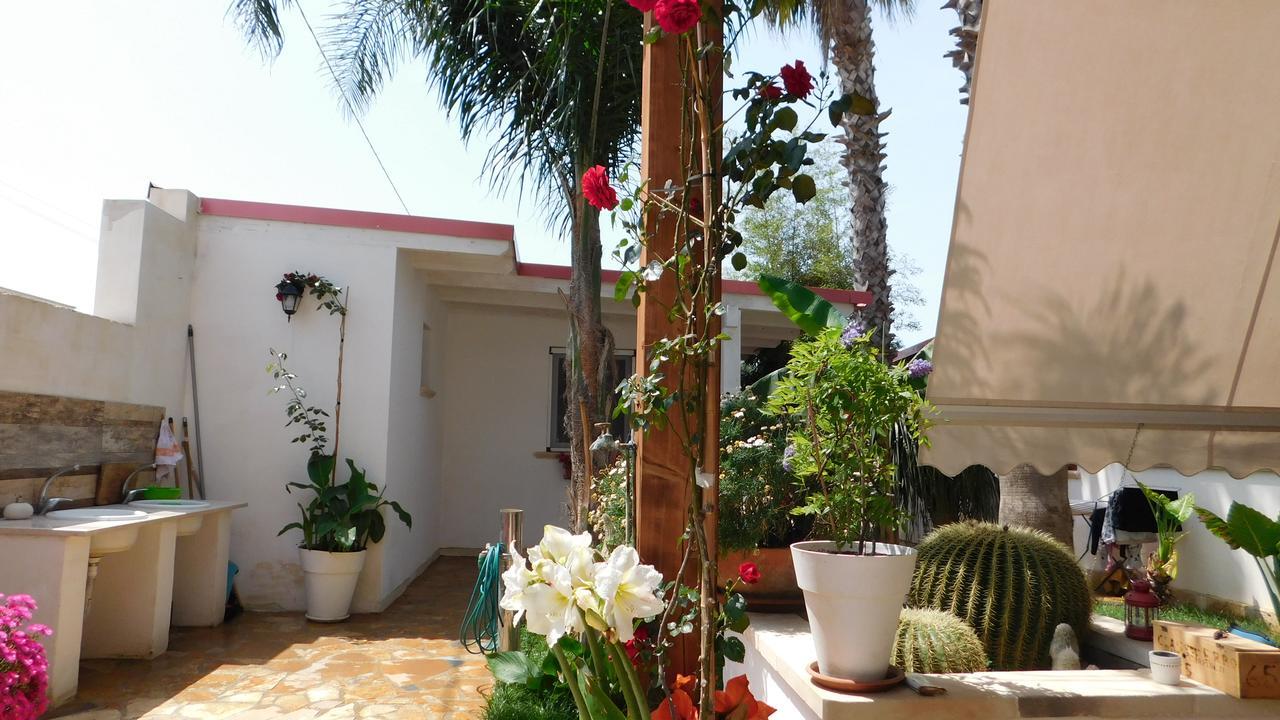 بورتو سيساريو Villa Raggio Di Sole Parcheggio Privato المظهر الخارجي الصورة