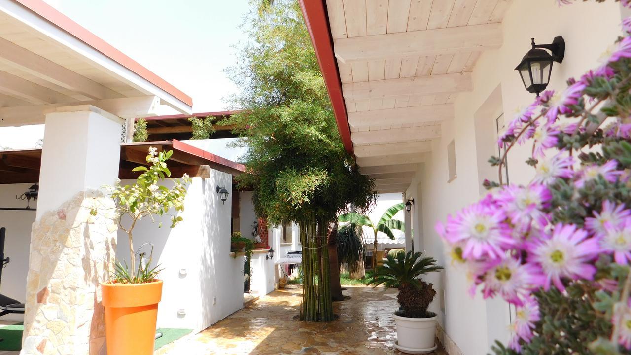 بورتو سيساريو Villa Raggio Di Sole Parcheggio Privato المظهر الخارجي الصورة